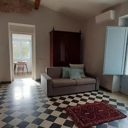 Lispusada Adults Only Bed & Breakfast
