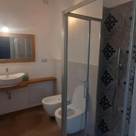 Lispusada Adults Only 4* Biancareddu