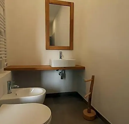 Lispusada Adults Only Bed & Breakfast Biancareddu