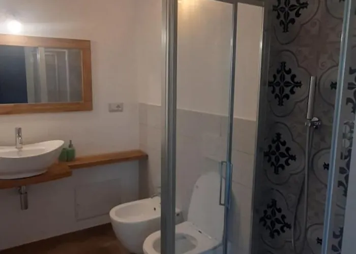 Lispusada Adults Only 4* Biancareddu